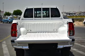 TOYOTA HILUX DOUBLE CAB PIKCUP 2025 MODEL YEAR DLX-E DIESEL WHITE COLOR