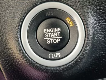 DODGE CHALLENGER 5.7L V8 PETROL MAROON 2021