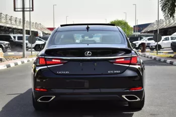 LEXUS ES350 SIGNET 2025 MODEL YEAR 3.5L AUTOMATIC BLACK COLOR