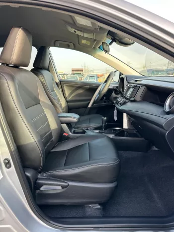 Toyota RAV4 LE 2.4L Hybrid 2018 Model Year Silver Color Exterior