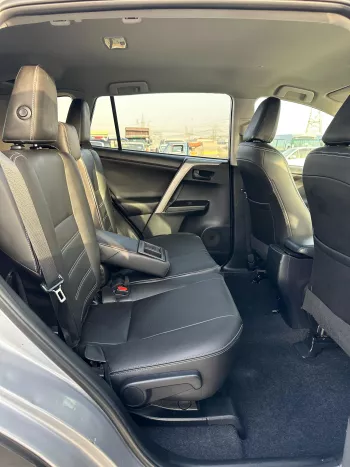 Toyota RAV4 LE 2.4L Hybrid 2018 Model Year Silver Color Exterior