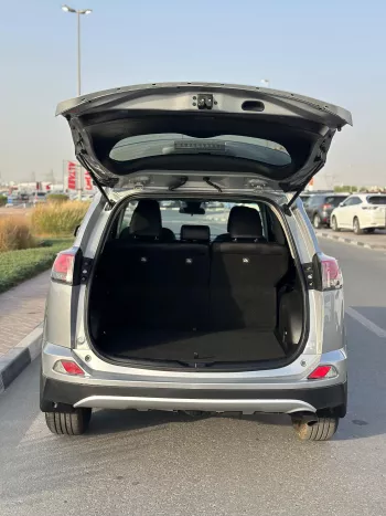 Toyota RAV4 LE 2.4L Hybrid 2018 Model Year Silver Color Exterior