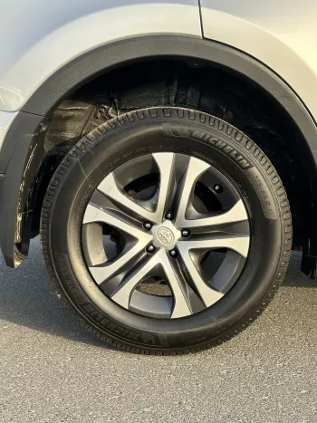 Toyota RAV4 LE 2.4L Hybrid 2018 Model Year Silver Color Exterior