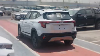 Kia Seltos 1.5L Petrol 2025 Model Year White Color Exterior