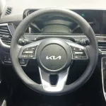 Kia Seltos 1.5L Petrol 2025 Model Year White Color Exterior - Thumbnail 15