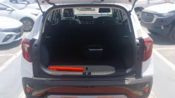 Kia Seltos 1.5L Petrol 2025 Model Year White Color Exterior