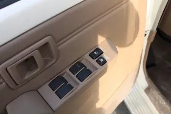 TOYOTA LAND CRUISER 79 2025 MODEL YEAR DIESEL GRADE E WHITE COLOR