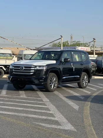 Toyota Land Cruiser TLC 300 2025 Model Year 3.5L Petrol Twin Turbo Black Color