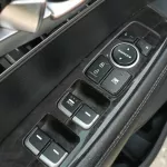 KIA SORENTO 2.4L 4CY PETROL BLACK 2017 - Thumbnail 9