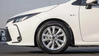 Toyota corolla 2025 Model Year 1.8L Hybrid Elite White Color Exterior