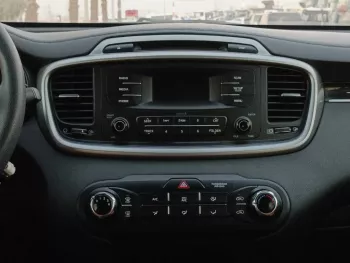 KIA SORENTO 2.4L 4CY PETROL BLACK 2017