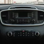 KIA SORENTO 2.4L 4CY PETROL BLACK 2017 - Thumbnail 13