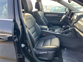 Renault Koleos 2025 Model Year 2.5L Petrol Black Color Exterior