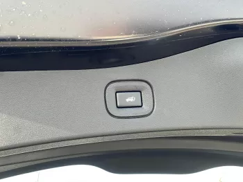 Renault Koleos 2025 Model Year 2.5L Petrol Black Color Exterior