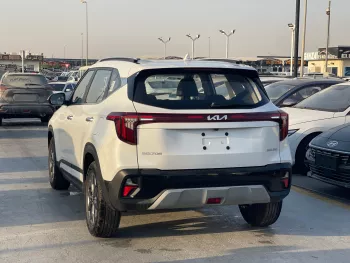 Kia Seltos 2025 Model Year White Color Exterior