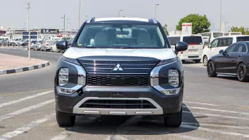 Mitsubishi Outlander Mid-Line 2.5L Petrol 2025 Model Year Gray Color