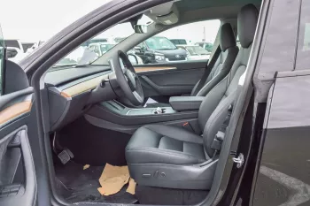 Tesla Model Y Long Range 2022 Model Year Black Color Exterior