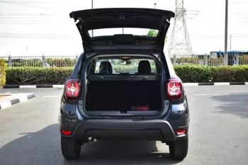 RENAULT DUSTER PE 2025 MODEL YEAR 1.6L 4X2 BLACK COLOR EXTERIOR