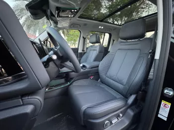 BYD LEOPARD 5 NAVIGATOR 2025 MODEL YEAR BLACK COLOR WITH WARRANTY