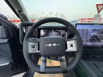 BYD LEOPARD 5 NAVIGATOR 2025 MODEL YEAR BLACK COLOR WITH WARRANTY