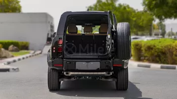 LAND-ROVER DEFENDER 110 X-DYNAMIC SE 2025 MODEL YEAR BLACK COLOR