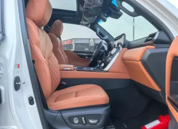 لكزس LX 600 VIP 3.5L توين تيربو جديدة 2025 أبيض 