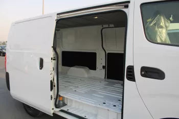 NISSAN URVAN 2025 MODEL YEAR PETROL 3 SEATER DELIVERY VAN STANDARD ROOF