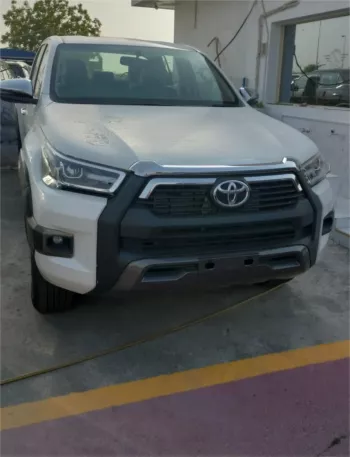 Toyota Hilux 2025 Model Year 2.8L Diesel Black Color Exterior