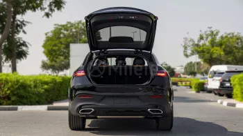 MERCEDES-BENZ GLC COUPE 200 2.0L 2025 MODEL YEAR BLACK COLOR EXTERIOR