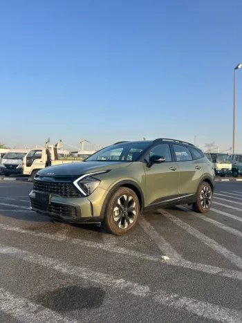 Kia Sportage 2.0L FWD 2025 Model Year Gray Color Exterior