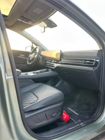 Kia Sportage 2.0L FWD 2025 Model Year Gray Color Exterior