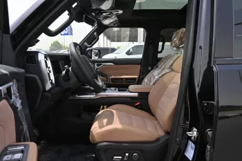 JETOUR T2 4WD 2.0L 2025 MODEL YEAR BLACK COLOR EXTERIOR