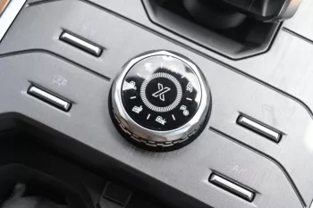 JETOUR T2 4WD 2.0L 2025 MODEL YEAR BLACK COLOR EXTERIOR
