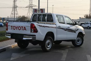 Toyota Hilux GL2 4WD 2.4L Diesel 2025 Model Year White Color Exterior