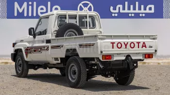 TOYOTA LAND CRUISER LC 79 SC 4.2L 2025 MODEL YEAR WHITE COLOR