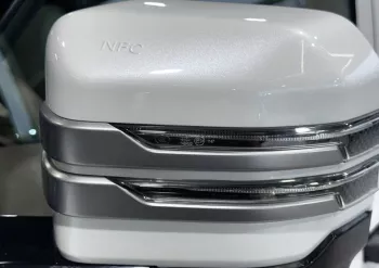 YangWang U8 2.0L Petrol V4 2025 Model Year White Color Exterior 