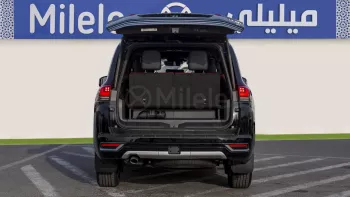 TOYOTA LAND CRUISER 300 VXR 3.5L HYBRID 2025 MODEL YEAR BLACK COLOR
