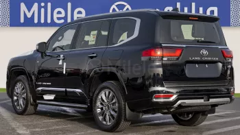 TOYOTA LAND CRUISER 300 VXR 3.5L HYBRID 2025 MODEL YEAR BLACK COLOR