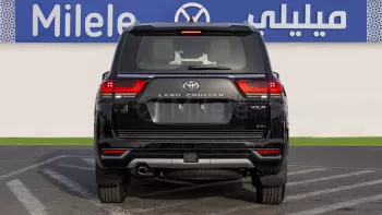TOYOTA LAND CRUISER 300 VXR 3.5L HYBRID 2025 MODEL YEAR BLACK COLOR