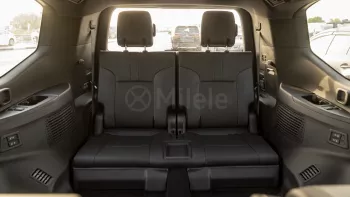  TOYOTA LAND CRUISER 300 VX 3.5L HYBRID MODEL YEAR 2025 WHITE COLOR