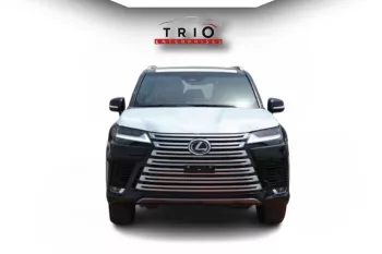 Lexus LX700h Signature 2025 Model Year 3.5L AT Hybrid Black Color Exterior