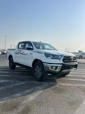 Toyota Hilux SR.5 2.7L Petrol 2025 Model Year White Color Exterior 