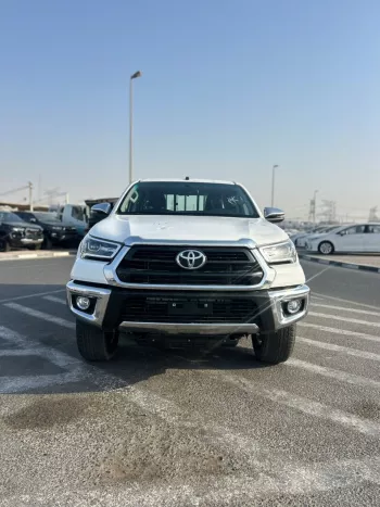 Toyota Hilux SR.5 2.7L Petrol 2025 Model Year White Color Exterior 