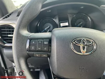 TOYOTA HILUX ADVENTURE 4.0L PETROL AT 2025 MODEL YEAR WHITE COLOR