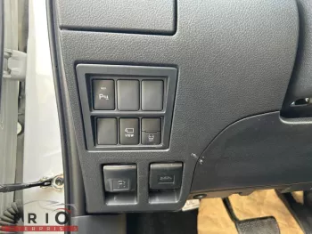 TOYOTA HILUX ADVENTURE 4.0L PETROL AT 2025 MODEL YEAR WHITE COLOR
