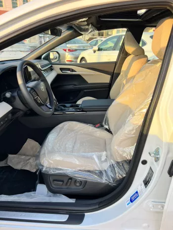 Toyota Camry XLE 2.5L Hybrid 2025 Model Year White Color Exterior  