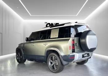 Land Rover Defender SE 3.0L Petrol Model Year Green Color Exterior