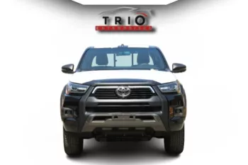 TOYOTA HILUX ADVENTURE 4.0L PETROL 2025 MODEL YEAR BLACK COLOR ( OMAN SPEC )