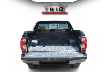 TOYOTA HILUX ADVENTURE 4.0L PETROL 2025 MODEL YEAR BLACK COLOR ( OMAN SPEC )