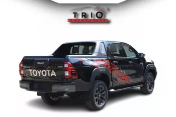 TOYOTA HILUX ADVENTURE 4.0L PETROL 2025 MODEL YEAR BLACK COLOR ( OMAN SPEC )